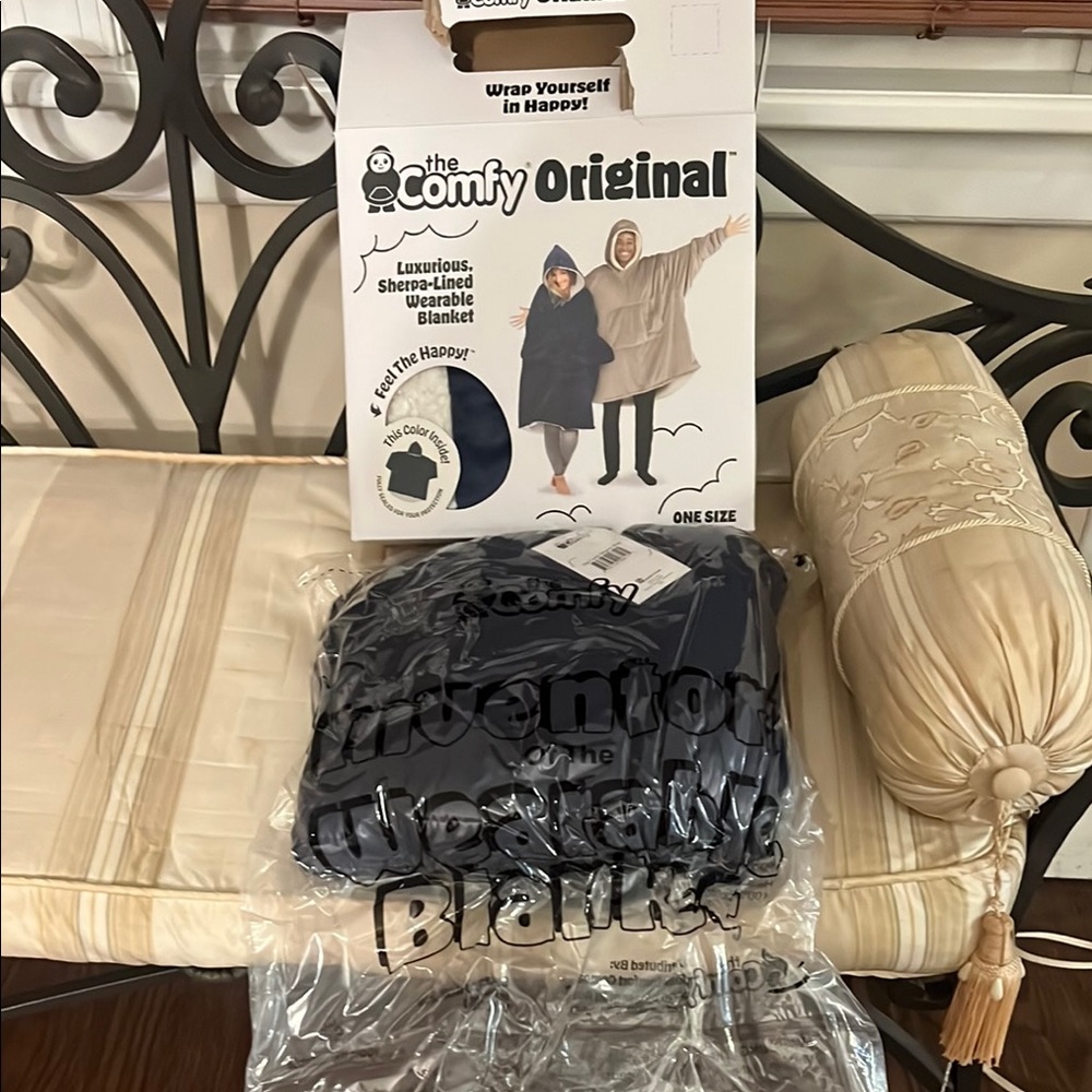 The Comfy Original Wearable Blanket - Navy